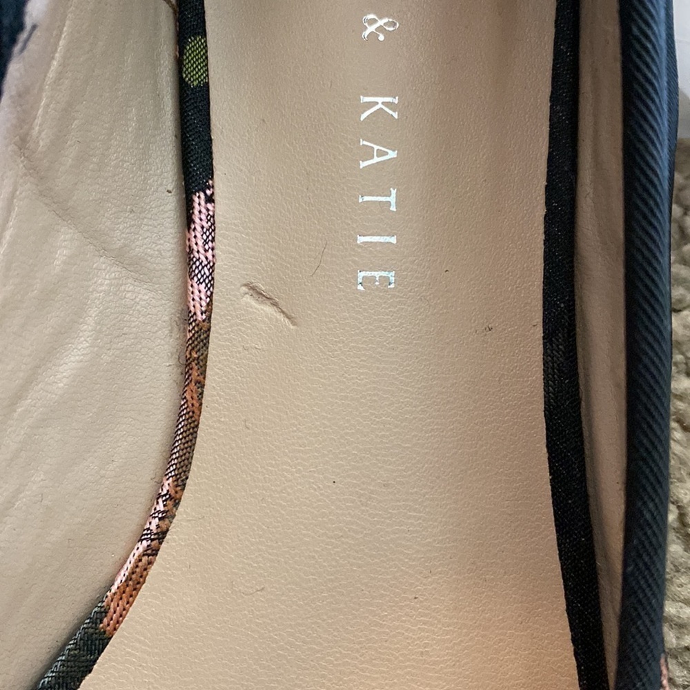 Kelly & Katie Pink and Black Ballet Flats Floral Embroidered Boho Shoes Size 6 - Picture 11 of 12